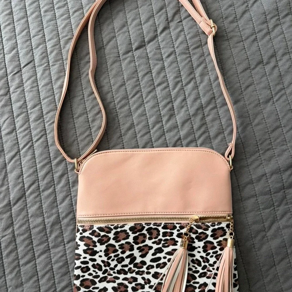 Pink Leopard Print Crossbody Bag Faux Leather Tassel Zipper Gold Hardware Purse
